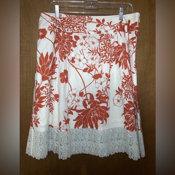 Ann Taylor Dresses & Skirts - Ann Taylor petite Skirt 14p